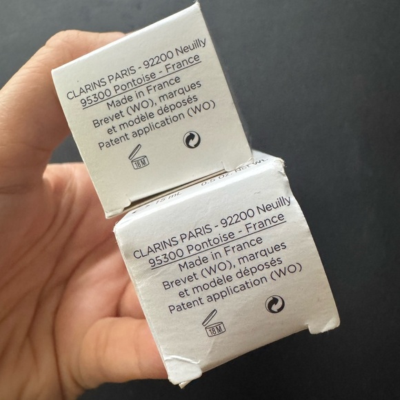 CLARINS Skin Illusion Natural Hydrating Foundation SPF 15 # 112 Amber 30ml/1oz - Picture 8 of 11